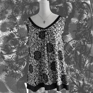 swirling floral vine v neck black lace trim whimsigoth fairy boho grunge top